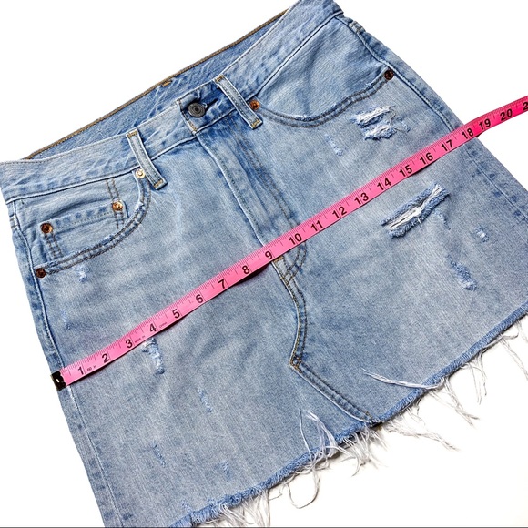 Levi’s Deconstructed Light Blue Denim Skirt 27 - Picture 6 of 8
